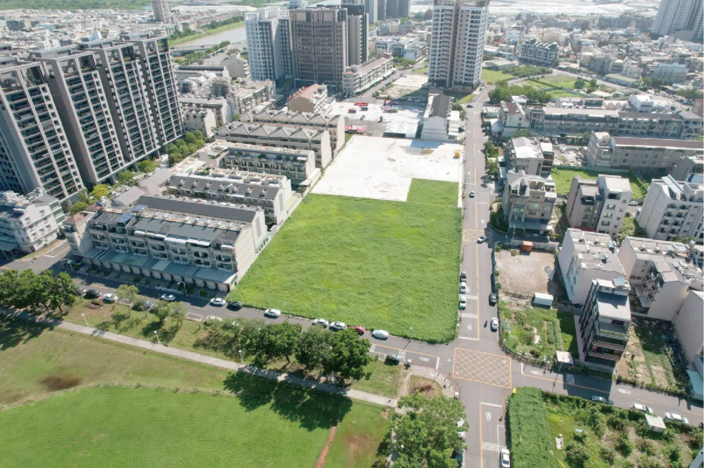 地政局賣地百分百標脫 友友 泰郡均以9.1億購高雄車站與高雄大學地｜壹蘋果新聞網 - 泰郡建設公司官網